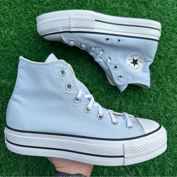 Converse Shoes - Converse Chuck Taylor All Star Lift Platform Hi Blue Supermoon / Natural Ivory